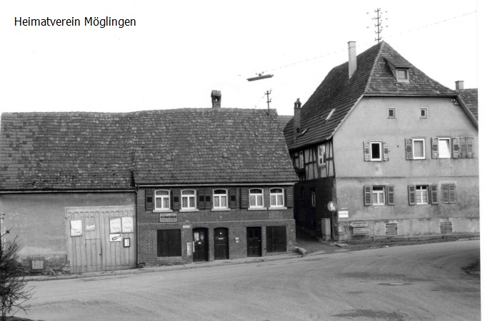 Kreuzung Ortsmitte frontal.jpg